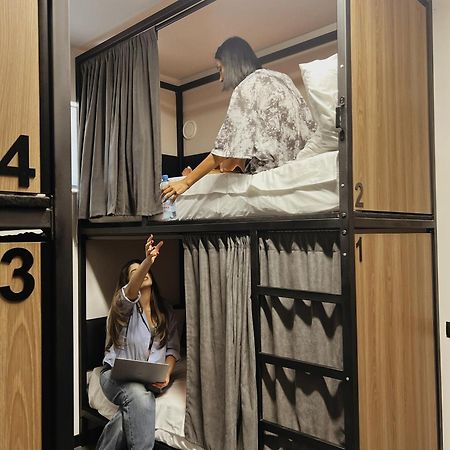 Orion Hostel เยเรวาน ภายนอก รูปภาพ