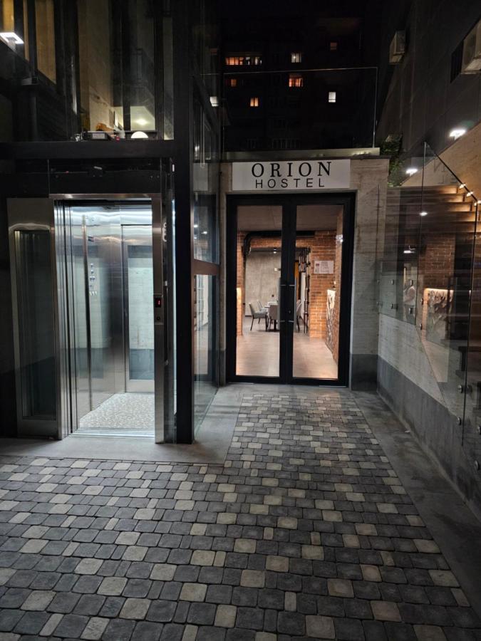Orion Hostel เยเรวาน ภายนอก รูปภาพ