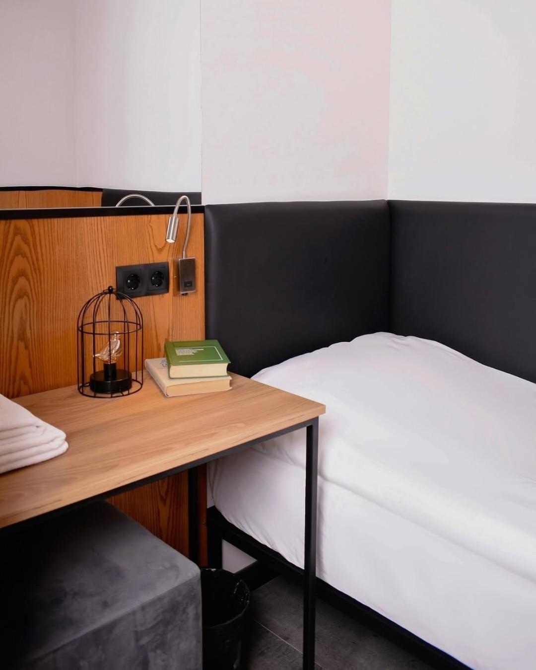 Orion Hostel เยเรวาน ภายนอก รูปภาพ